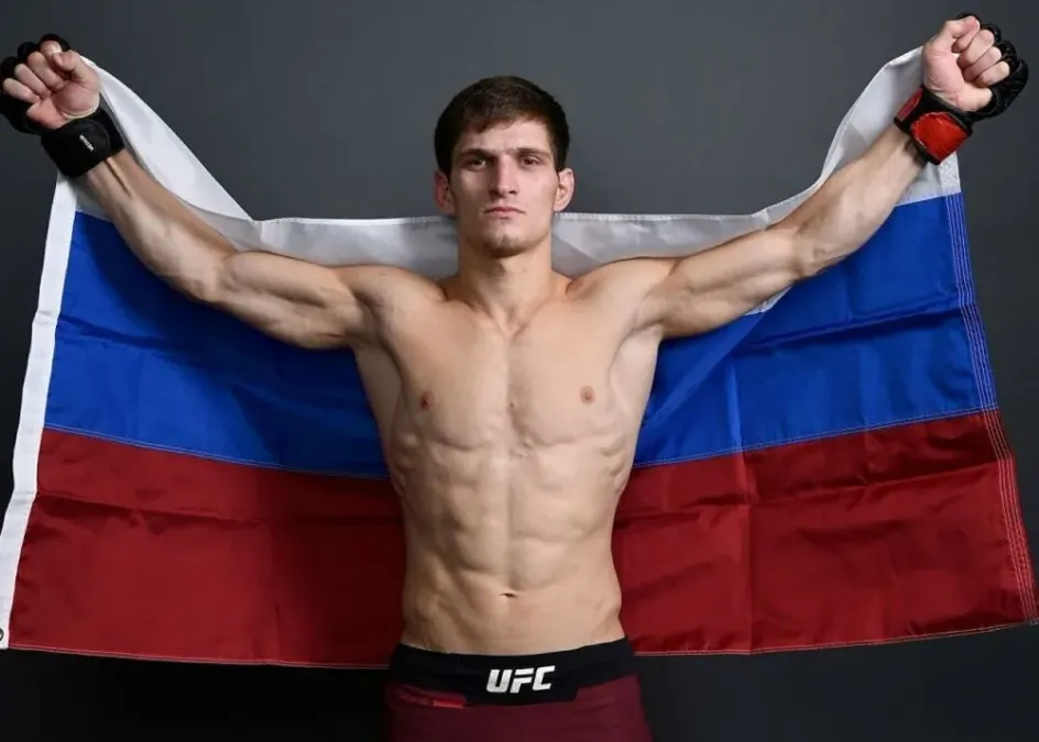 Мовсар Евлоев сразится с Хакимом Даводу на «UFC 263»