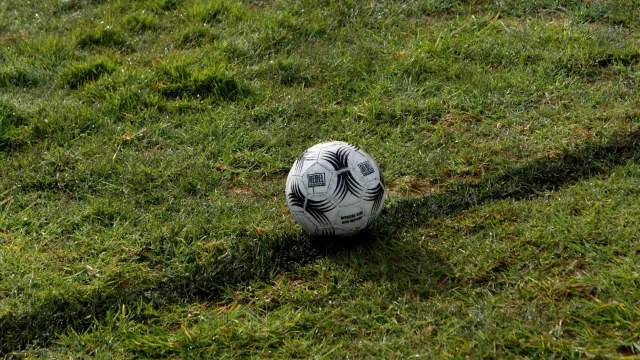 Горячая новость | На тульском стадионе во время матча Лиги PARI умер болельщик