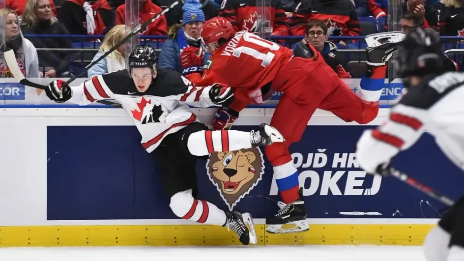 Россия принимает Канаду в матче 1/4 финала чемпионата мира по хоккею