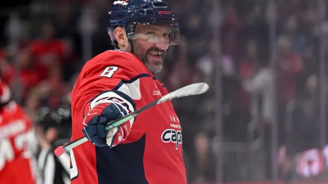 Горячая новость | Маск ответил, считает ли Овечкина лучшим хоккеистом в истории