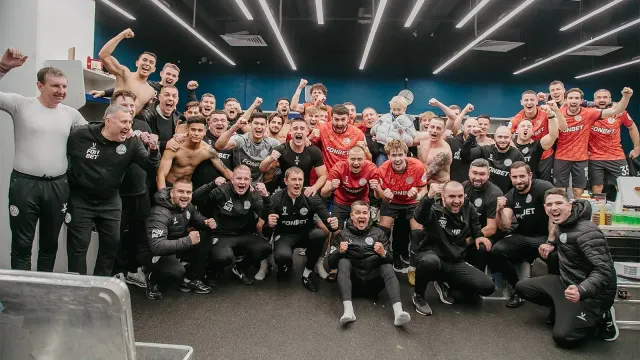 Горячая новость | Артем Дзюба показал, как «Акрон» празднует победу над «Динамо»