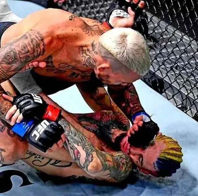 О’Мэлли потерпел первое поражение в карьере на UFC 252