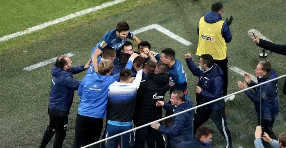 «Зенит» выиграл у «Краснодара» в матче чемпионата России «Зенит» выиграл у «Краснодара» в матче чемпионата России