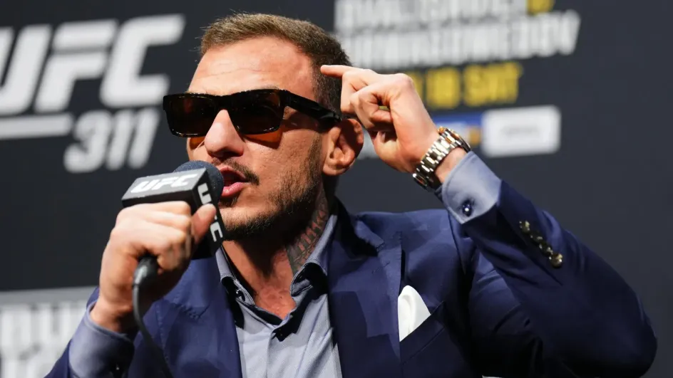 Ренато Мойкано не согласен со счётом в бою Евлоев — Мёрфи