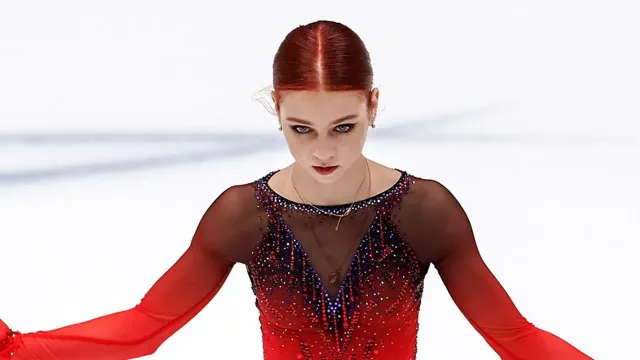 Горячая новость | Познер честно прокомментировал возвращение Трусовой на лёд