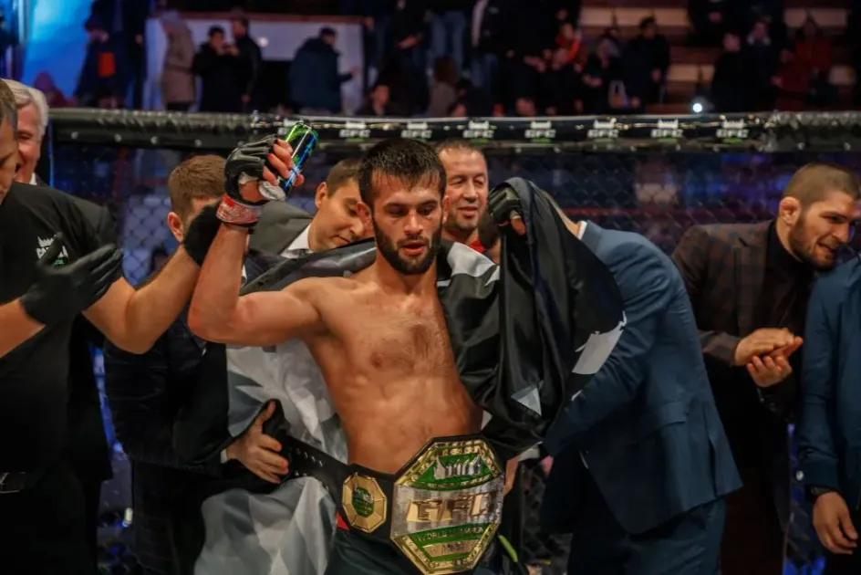 Хабиб станет секундантом Рабаданова на турнире «Bellator 269» в Москве