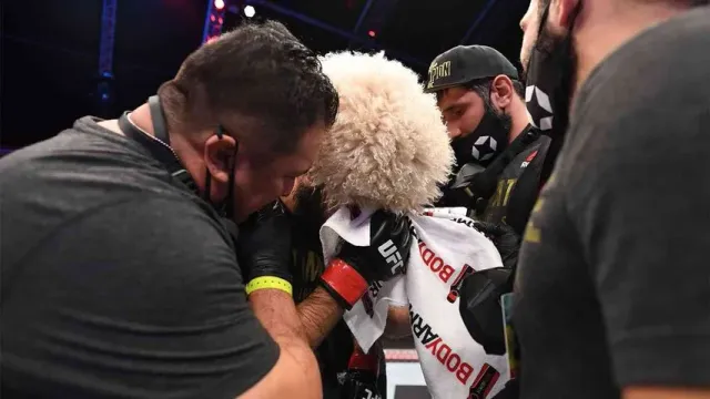 Даниэль Кормье: «Хабиб – величайший чемпион в истории UFC»