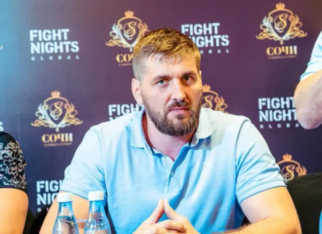 Виталий Минаков оценил шансы Волкова в титульном поединке UFC со Стипе Миочичем