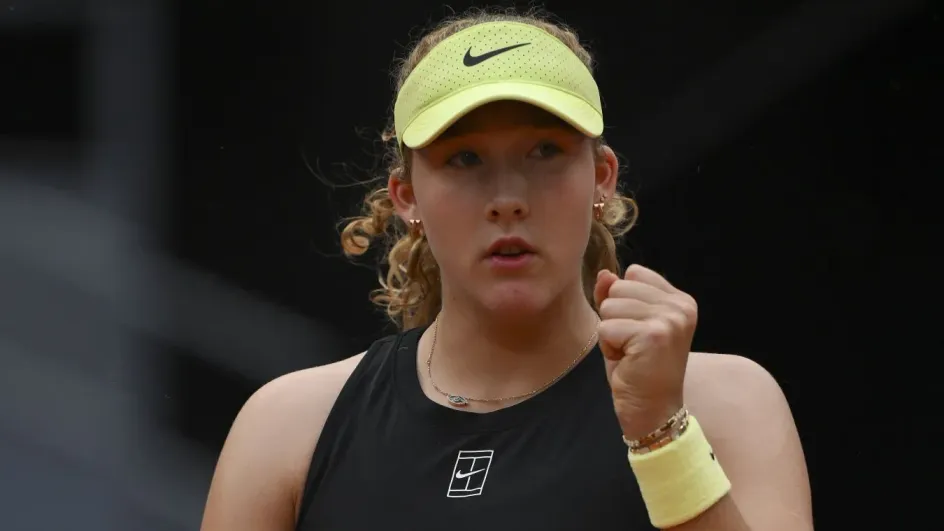 Мирра Андреева во время матча в Мадриде назвала себя лузером