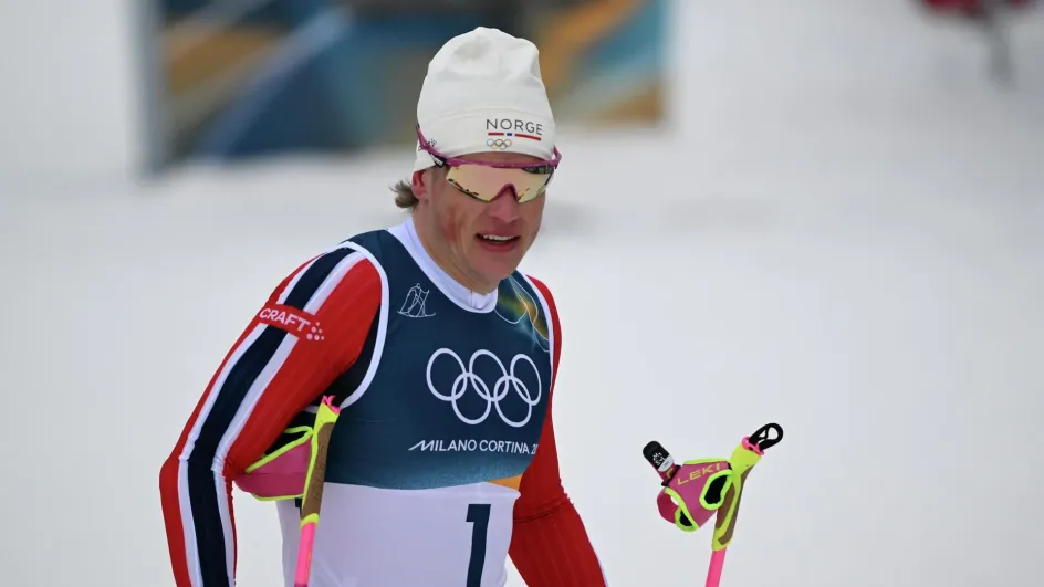 Лыжника Клебо госпитализировали после падения на этапе Кубка мира в Драммене