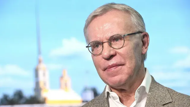 Горячая новость | Фетисов посчитал унизительным выступление российских спортсменов без флага и...