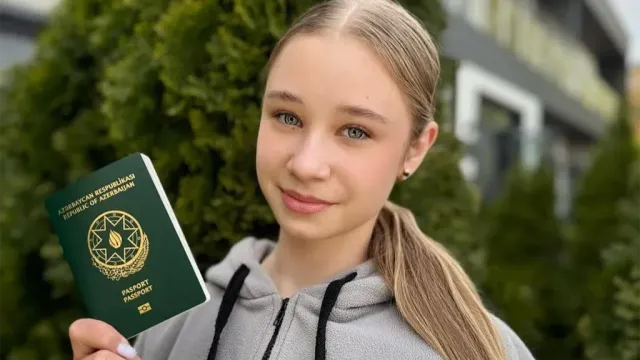 Горячая новость | Фигуристка Жилина планирует вскоре переехать с семьёй в Азербайджан