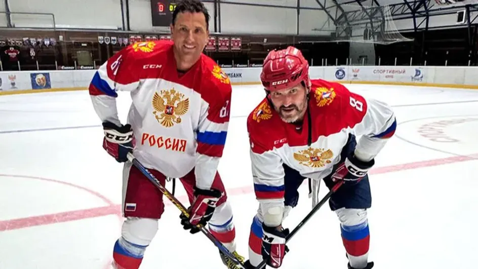 Роман Ротенберг выложил фото с Александром Овечкиным