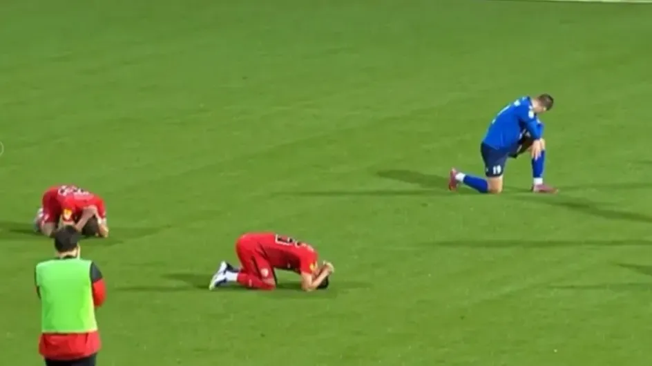 Реакция футболистов в Сербии на смерть тренера одной из команд была снята на видео