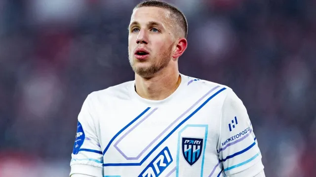 Горячая новость | Шнапцев недоволен решениями судьи в игре с «Локомотивом»