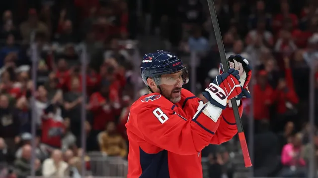 Горячая новость | Овечкин принес «Вашингтону» очередную победу