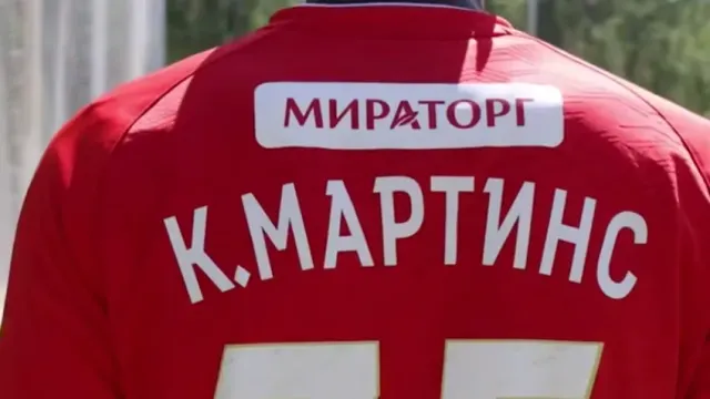 Горячая новость | На форме ФК «Спартак» разместили логотип производителя мяса
