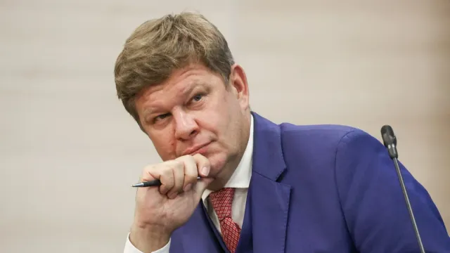 Горячая новость | Губерниев назвал игру Парагвая «позорной войнушкой»