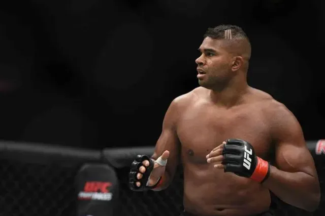 Нидерландский боец ММА Оверим победил бразильца Сакаи на турнире UFC