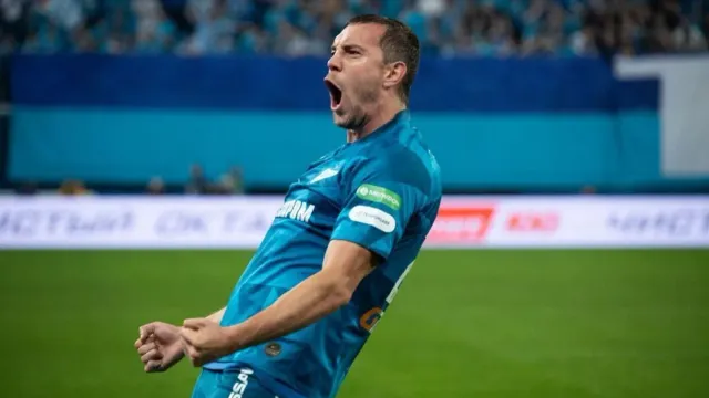 Горячая новость | Дзюба ответил на вопрос о конфликте с Николаем Комличенко