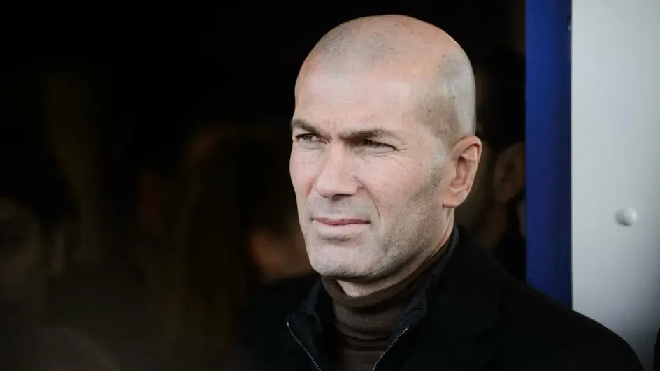 Зинедин Зидан назвал самого одарённого игрока в истории футбола Зинедин Зидан назвал самого одарённого игрока в истории футбола