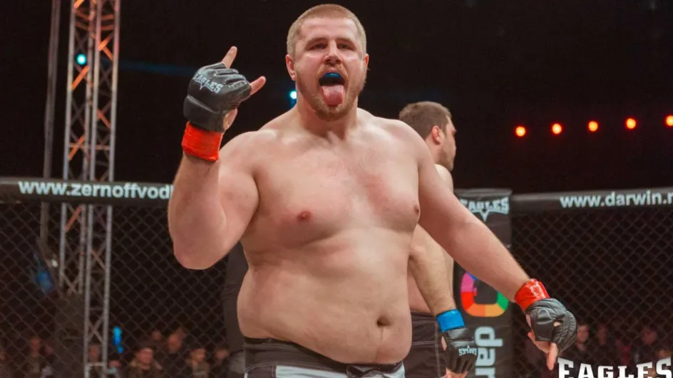 Молдавский боец Александр Романов одержал 13-ю победу в UFC Молдавский боец Александр Романов одержал 13-ю победу в UFC