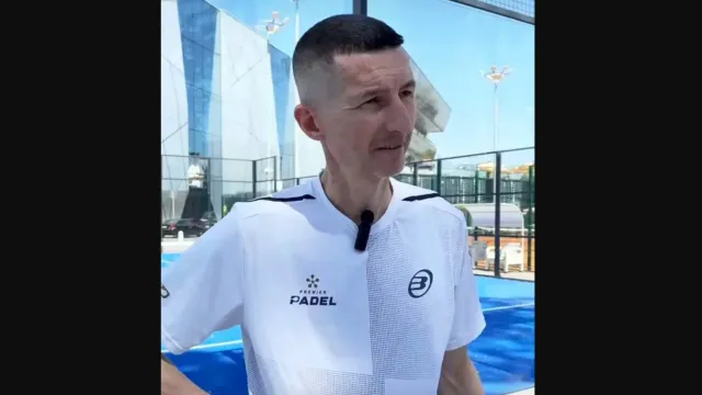 Горячая новость | Футболист Евгений Алдонин вернулся в Россию после курса химиотерапии
