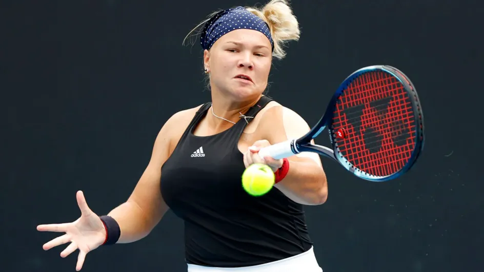 Теннисистка Шнайдер из РФ рассказала, как в США её авто остановила полиция Теннисистка Шнайдер из РФ рассказала, как в США её авто остановила полиция