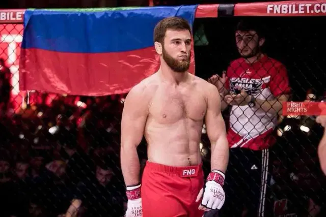 Амиров нокаутировал Бикрёва и стал чемпионом Fight Nights