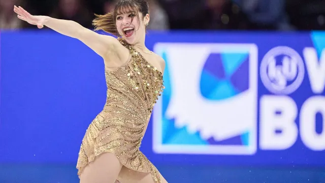 Горячая новость | Роднина заявила, что фигуристы из РФ должны учиться у Алисы Лью