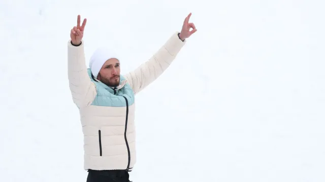 Горячая новость | Ски-альпинист Филиппов получил ключи от квартиры за серебряную медаль на ОИ-2026