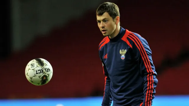 Горячая новость | Экс-футболист сборной Билялетдинов отказался посещать Европу