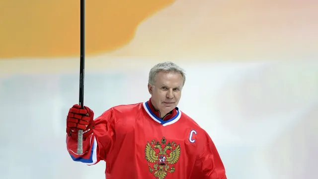 Горячая новость | Фетисов объяснил, почему наших игроков не выгонят из НХЛ