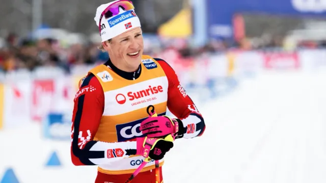 Горячая новость | Коростелев не стал скрывать, что Большунов никогда не был его кумиром