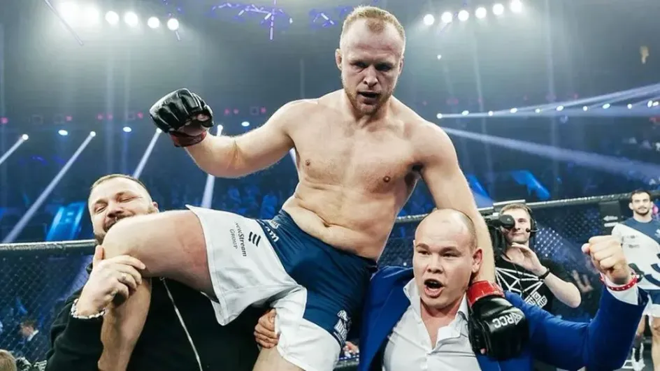 Менеджер Шлеменко заявил, что возобновит переговоры с UFC