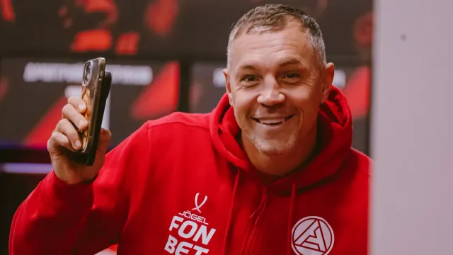 Горячая новость | Ву прокомментировал желание Дзюбы вернуться в «Спартак»