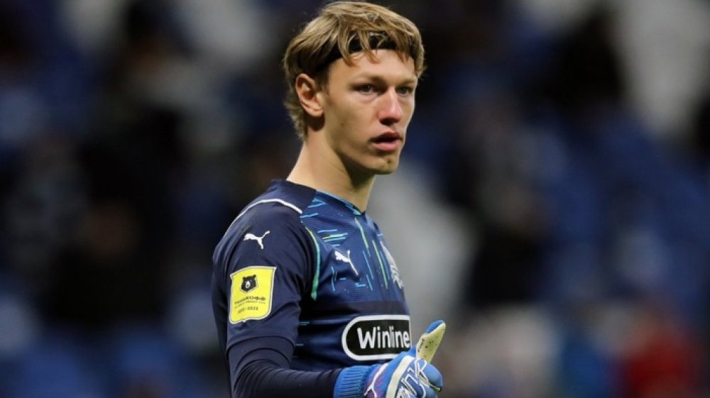 Вратарь Сафонов заявил, что «Краснодар» играл с «Крыльями советов ...